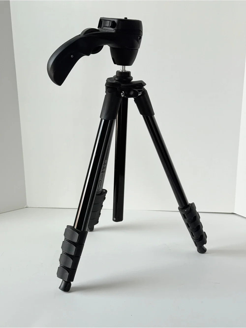 Manfrotto Black Camera Tripod with 3-Way Head